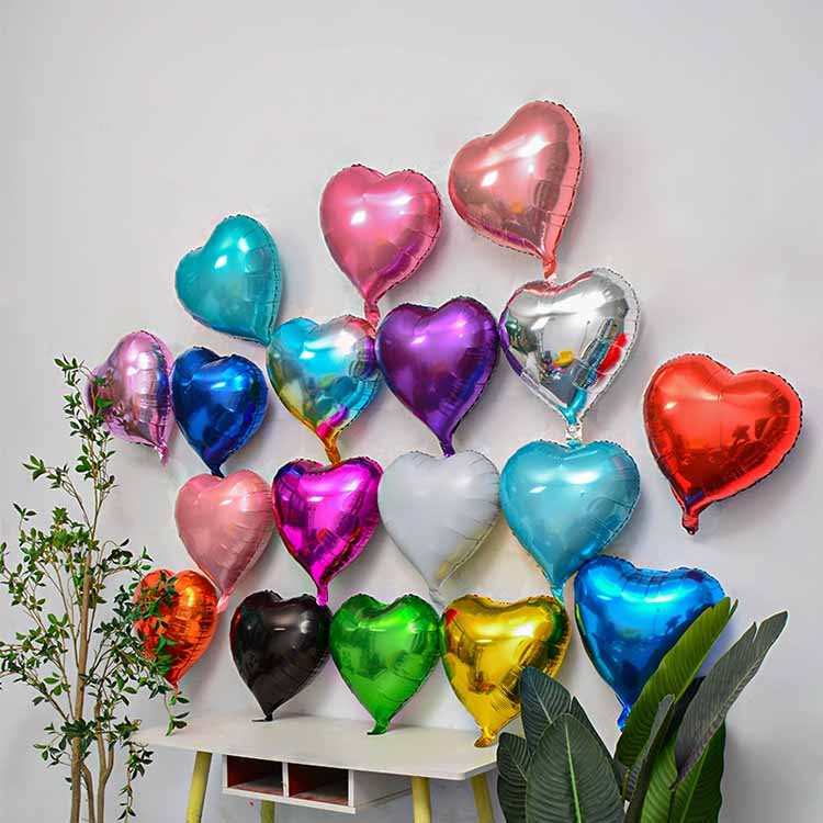 Herzförmiger Folienballon